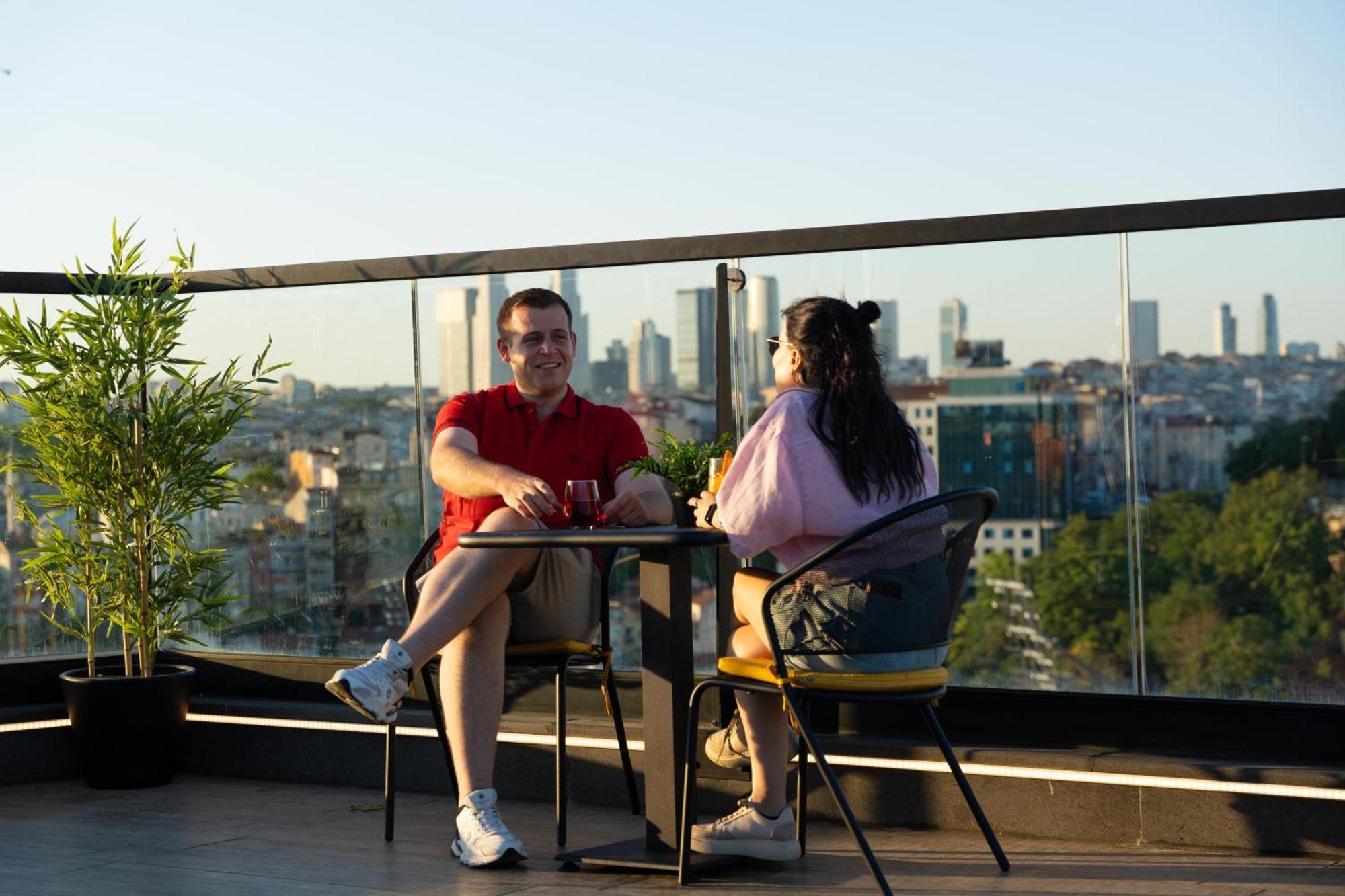 The Central House Istanbul Galata Hostel ภายนอก รูปภาพ