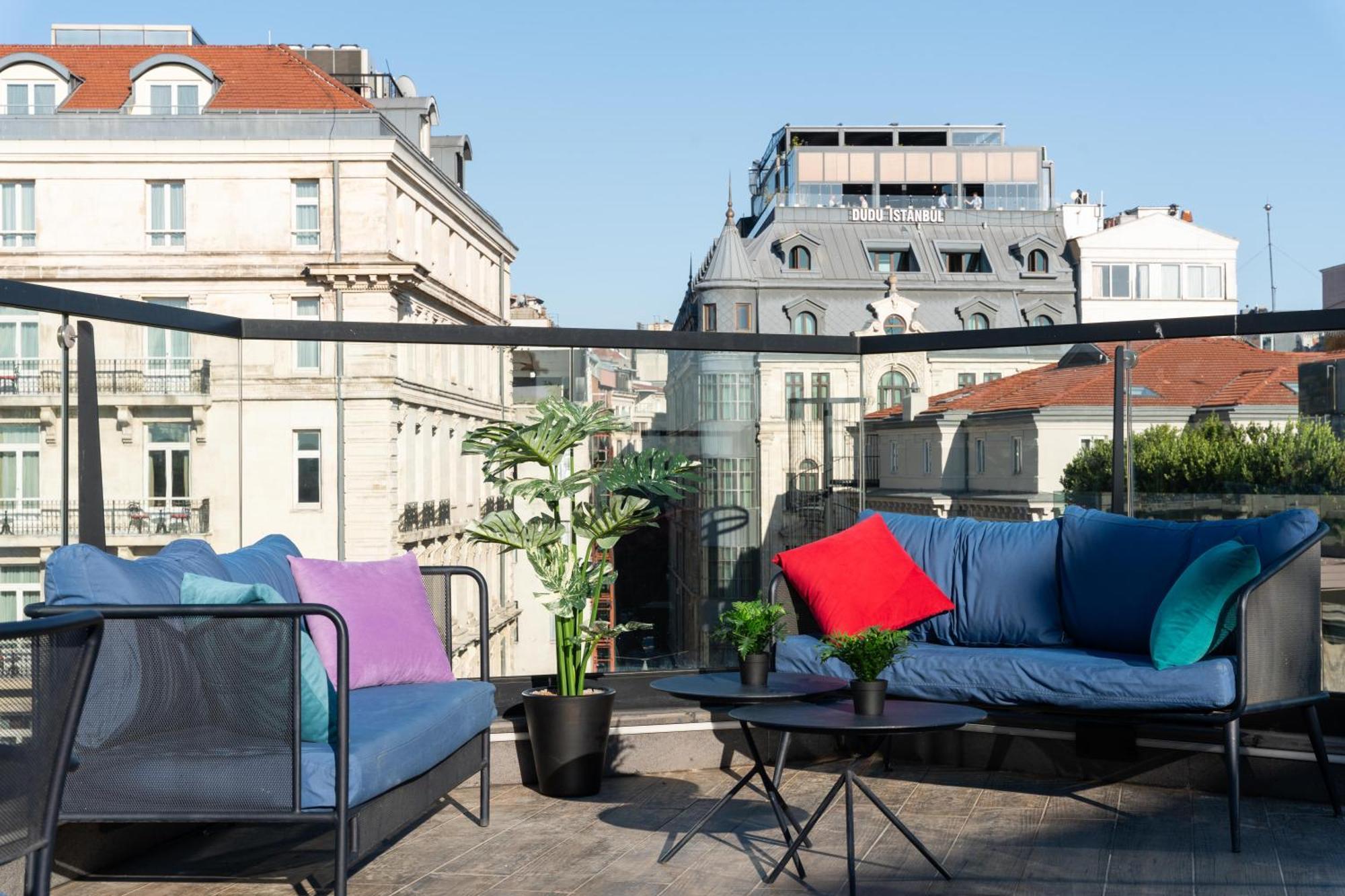 The Central House Istanbul Galata Hostel ภายนอก รูปภาพ