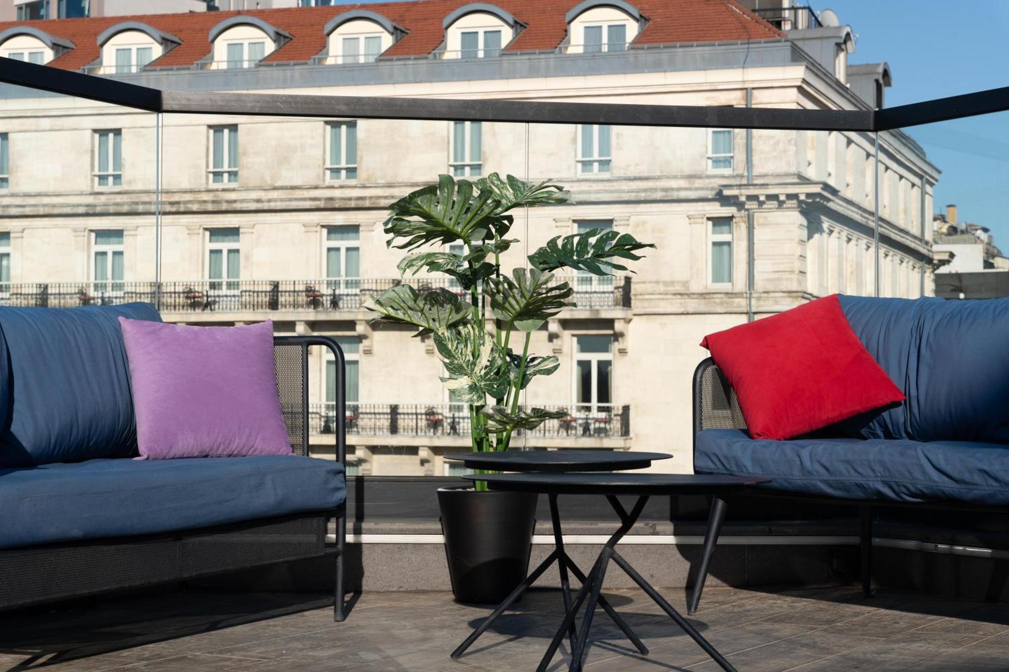 The Central House Istanbul Galata Hostel ภายนอก รูปภาพ