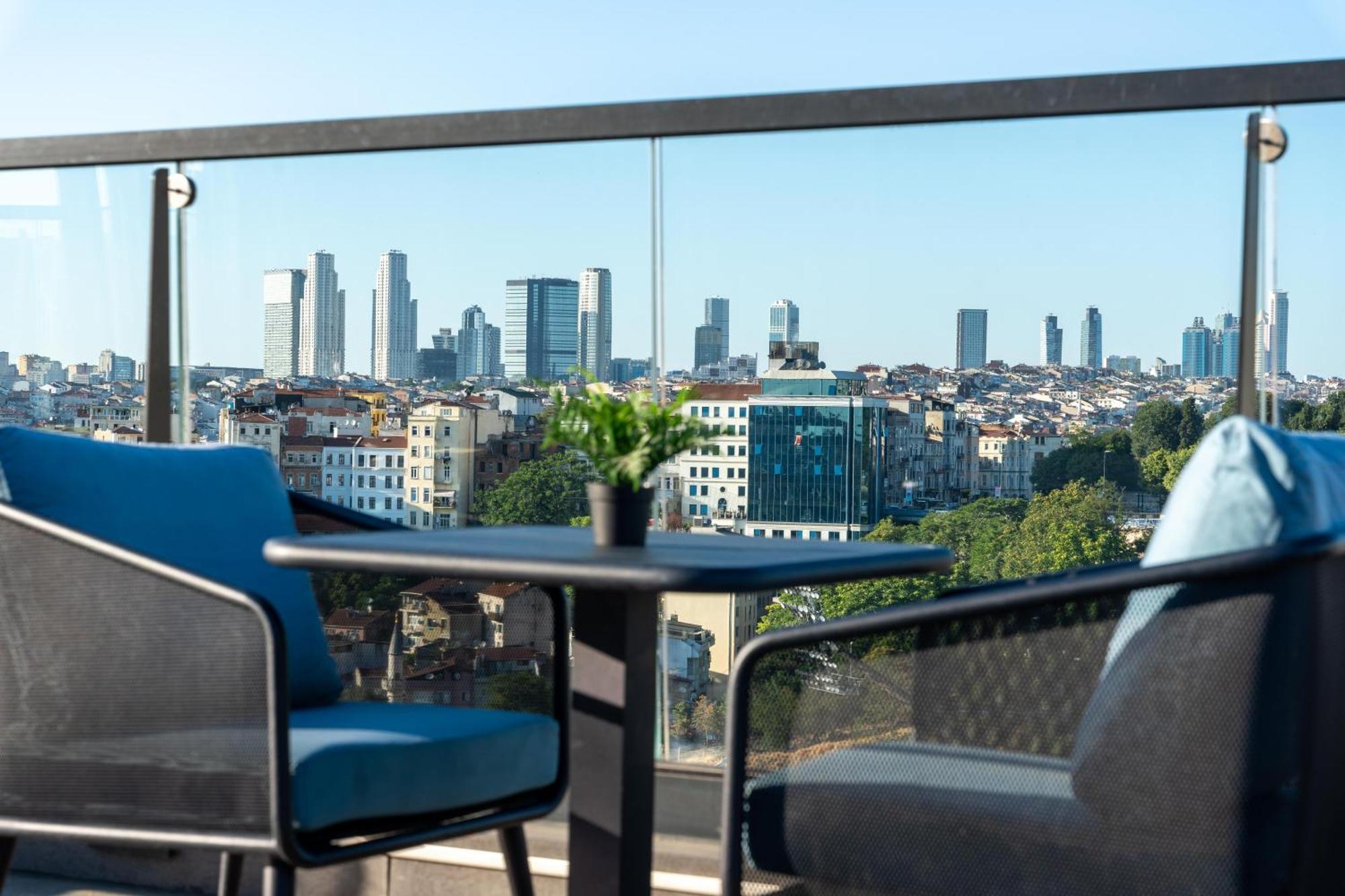 The Central House Istanbul Galata Hostel ภายนอก รูปภาพ